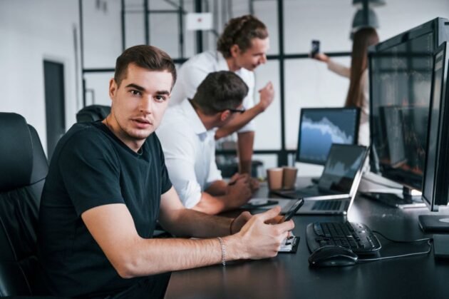 nalyxe contact us image